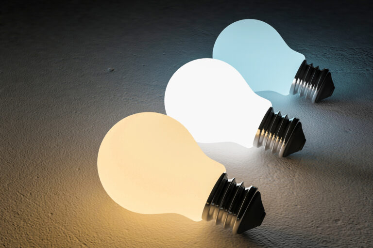 jaki rodzaj żarówki jest najlepszy do salonu