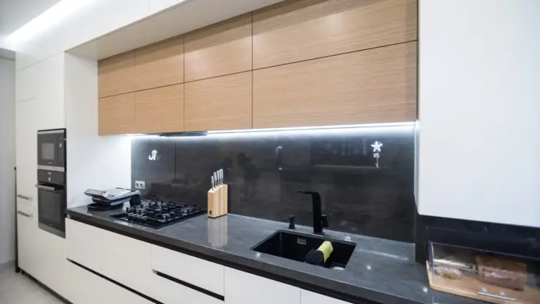 nowoczesna kuchnia w bloku